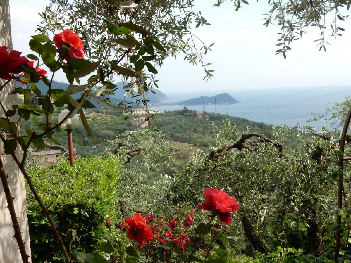 Villa Vista Mare Lavagna Buitenkant foto